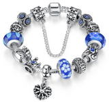 Bracelet Charme en Argent et perles de verre.