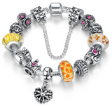 Bracelet Charme en Argent et perles de verre.