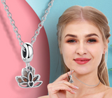 Pendentif Fleur de Lotus et Quartz en Argent Sterling 925