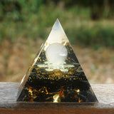 Pyramide Orgonite Quartz Rose Reiki 60mm faite main